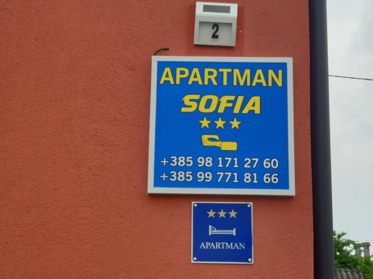 Apartman Sofia Zupanja Eksteriør bilde