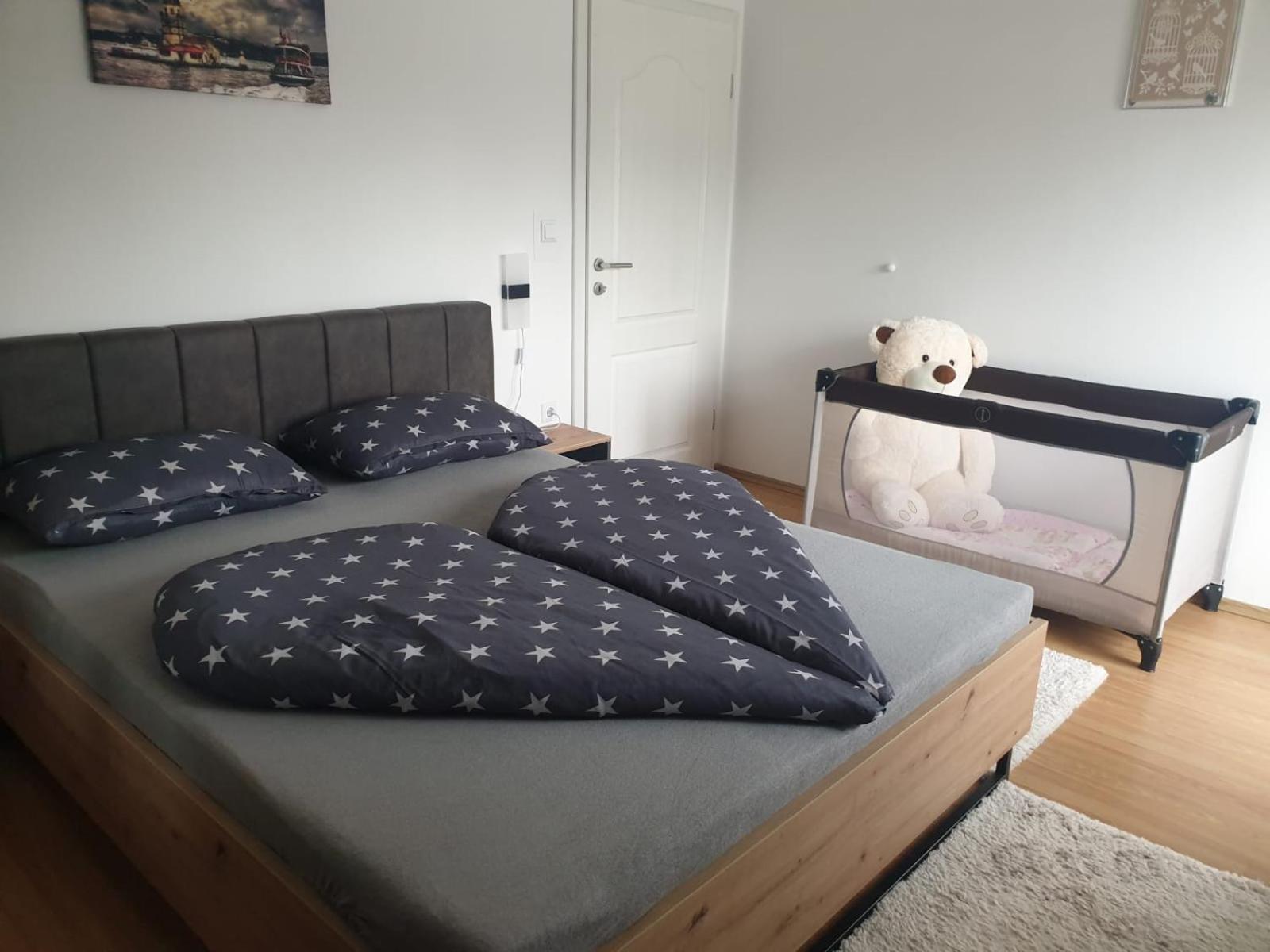 Apartman Sofia Zupanja Eksteriør bilde
